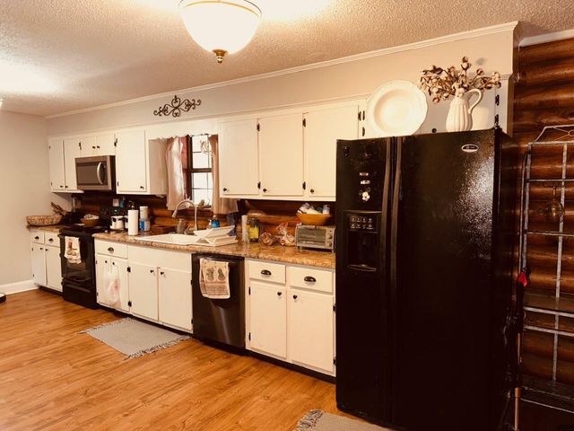 389 Harold Tucker Rd., Purvis, MS 39475