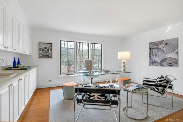 24 North Way, Chappaqua, NY 10514