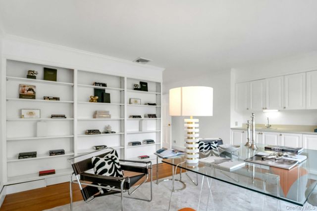 24 North Way, Chappaqua, NY 10514