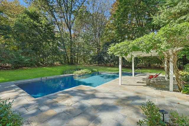 24 North Way, Chappaqua, NY 10514