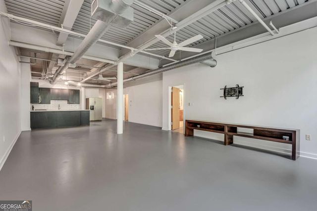 400 Village Parkway NE 202, Atlanta, GA 30306