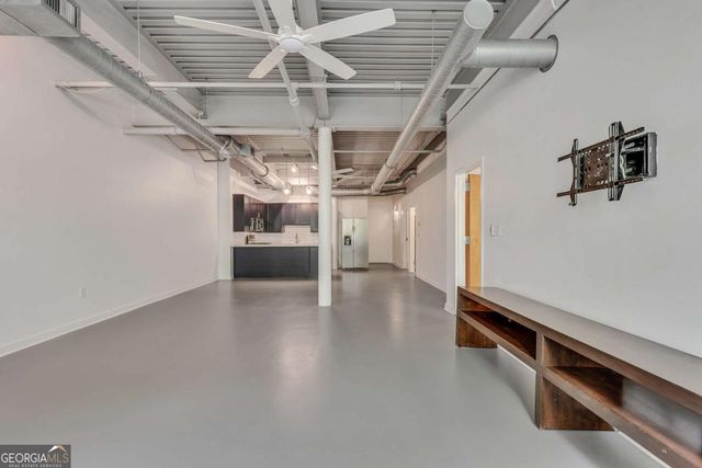 400 Village Parkway NE 202, Atlanta, GA 30306