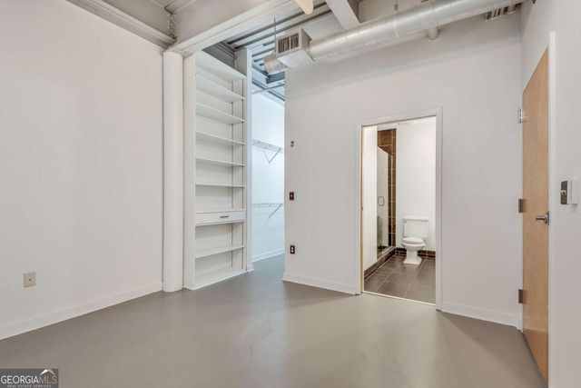400 Village Parkway NE 202, Atlanta, GA 30306