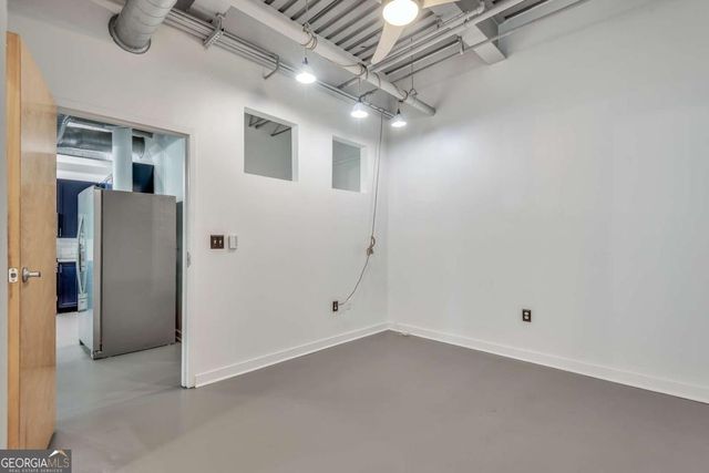 400 Village Parkway NE 202, Atlanta, GA 30306