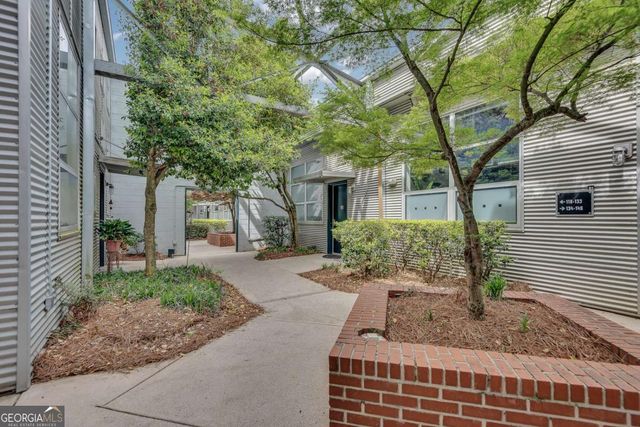 400 Village Parkway NE 202, Atlanta, GA 30306