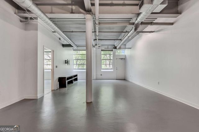 400 Village Parkway NE 202, Atlanta, GA 30306
