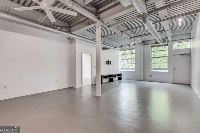 400 Village Parkway NE 202, Atlanta, GA 30306