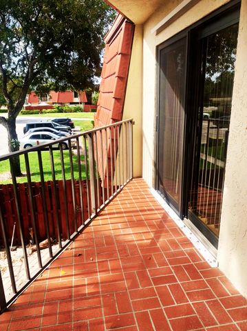 3915 Victoria Drive, West Palm Beach, FL 33406