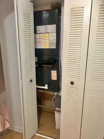 3915 Victoria Drive, West Palm Beach, FL 33406