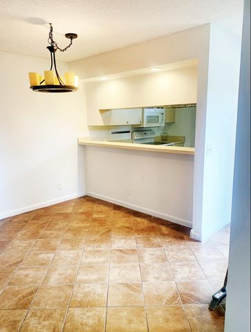 3915 Victoria Drive, West Palm Beach, FL 33406