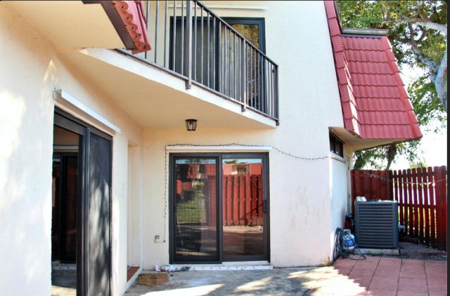 3915 Victoria Drive, West Palm Beach, FL 33406