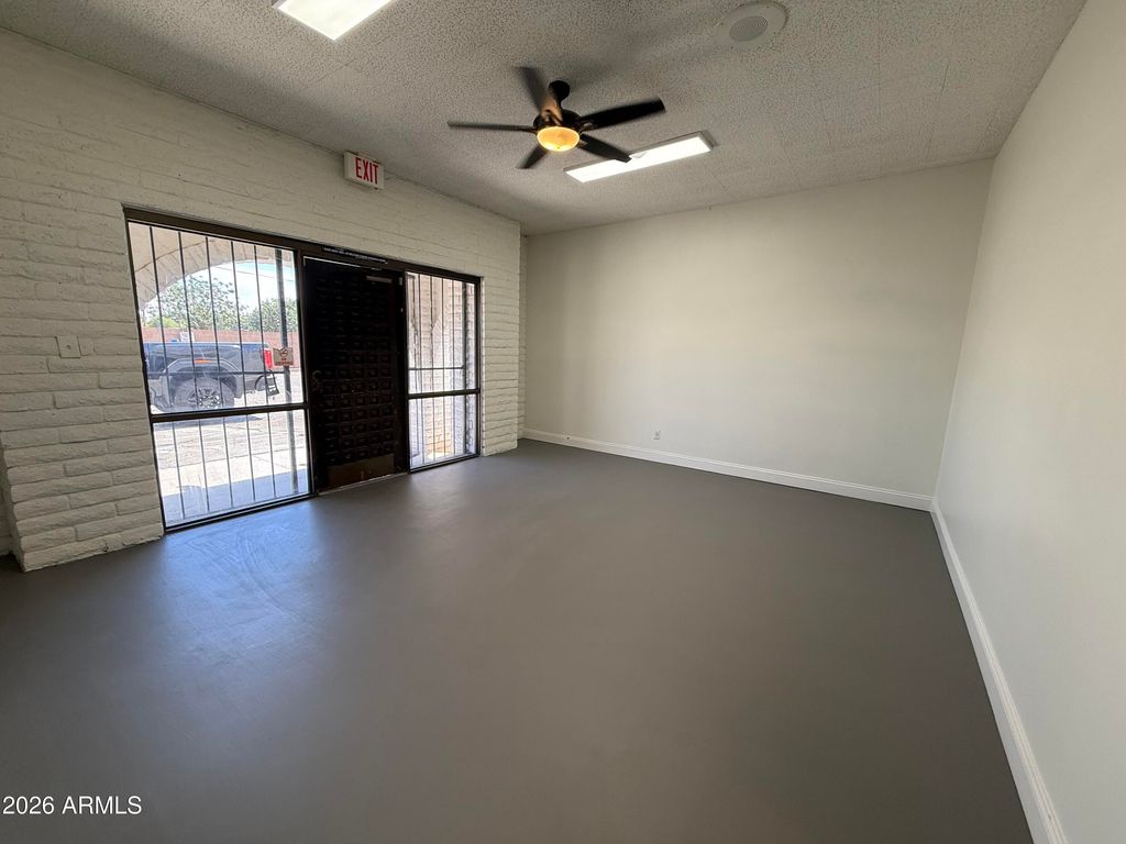 457 E 4TH Place 455, Mesa, AZ 85203 — photo 2