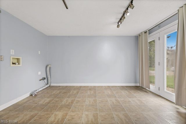 560 N Broadway Street, Medina, OH 44256