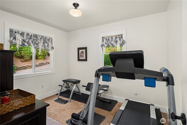 1718 292nd Place NE, Carnation, WA 98014