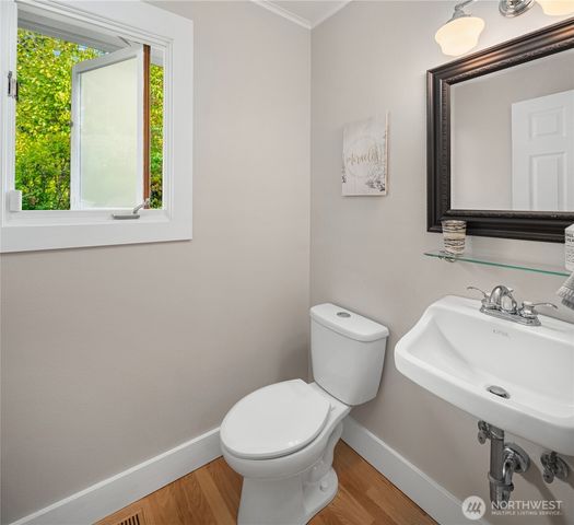 1718 292nd Place NE, Carnation, WA 98014