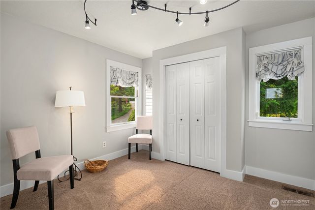 1718 292nd Place NE, Carnation, WA 98014