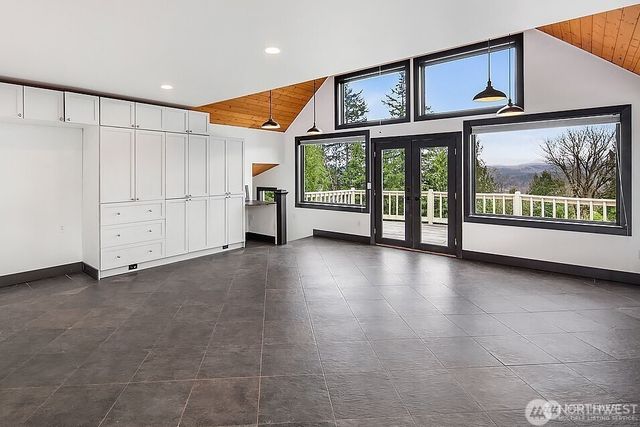 1718 292nd Place NE, Carnation, WA 98014