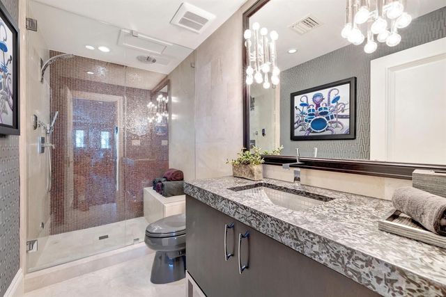 815 Idlewyld Drive, Fort Lauderdale, FL 33301
