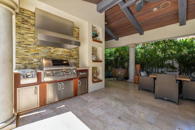 815 Idlewyld Drive, Fort Lauderdale, FL 33301
