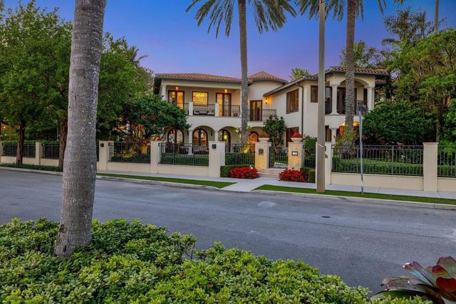 815 Idlewyld Drive, Fort Lauderdale, FL 33301