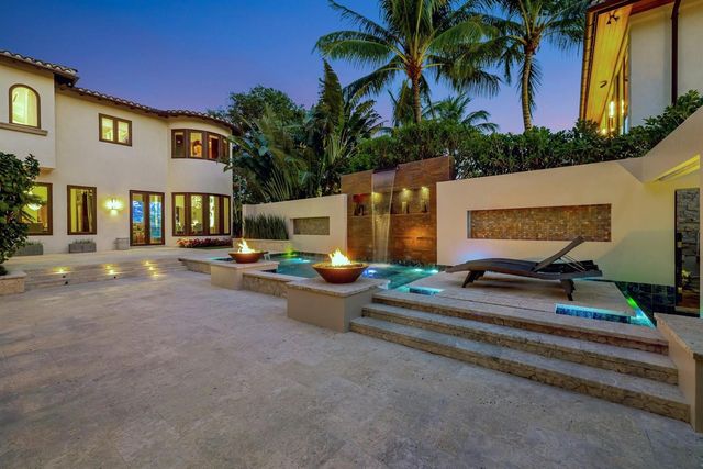 815 Idlewyld Drive, Fort Lauderdale, FL 33301