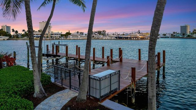 815 Idlewyld Drive, Fort Lauderdale, FL 33301