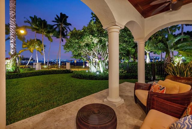 815 Idlewyld Drive, Fort Lauderdale, FL 33301