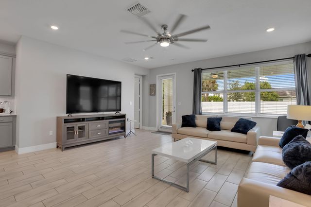 4186 Marina Way, Deerfield Beach, FL 33064