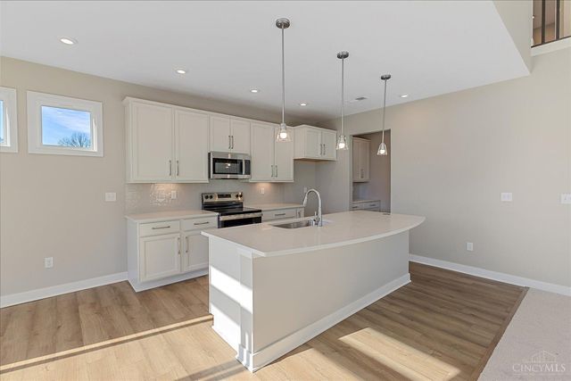 2006 Pebble Grove Way, Goshen Twp, OH 45122