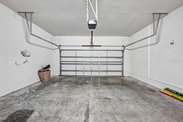4613 DOVER BLUFF COURT, Valrico, FL 33594