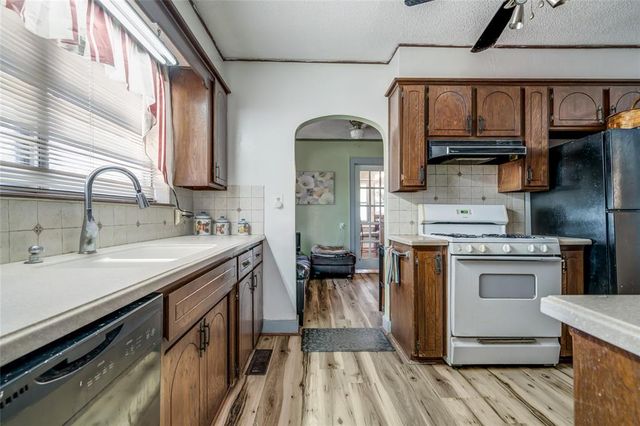 11011 E Draper Avenue, Choctaw, OK 73020