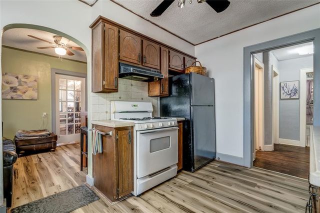 11011 E Draper Avenue, Choctaw, OK 73020