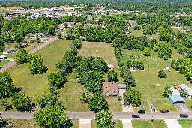 11011 E Draper Avenue, Choctaw, OK 73020