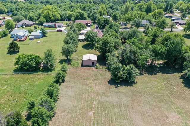 11011 E Draper Avenue, Choctaw, OK 73020