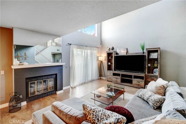 860 Connors Court, Claremont, CA 91711