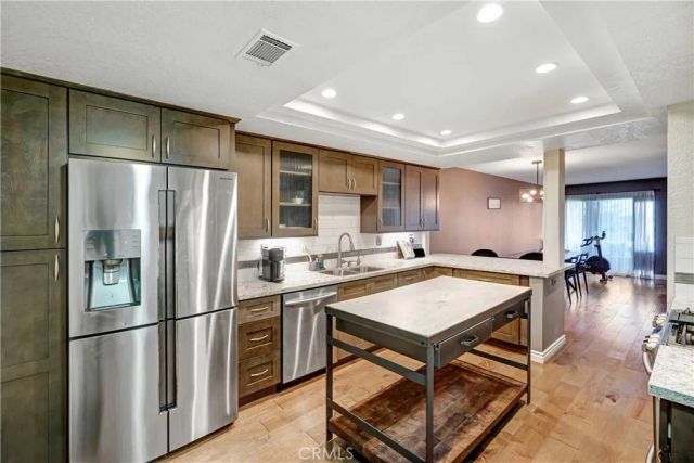 860 Connors Court, Claremont, CA 91711