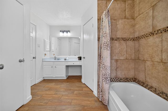 5323 Windsong Trail, Houston, TX 77084