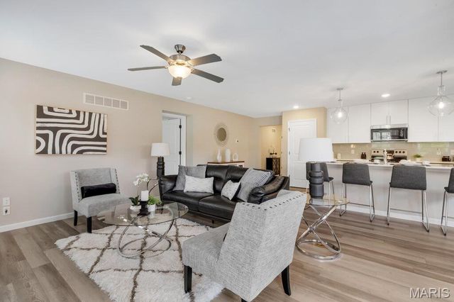 215 Cambium Court, Wentzville, MO 63385