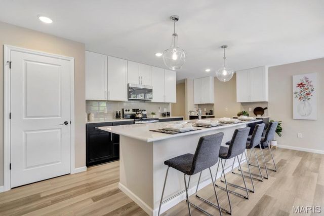 215 Cambium Court, Wentzville, MO 63385