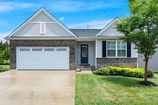 215 Cambium Court, Wentzville, MO 63385