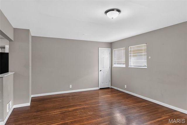 10324 Durness Drive, St Louis, MO 63137