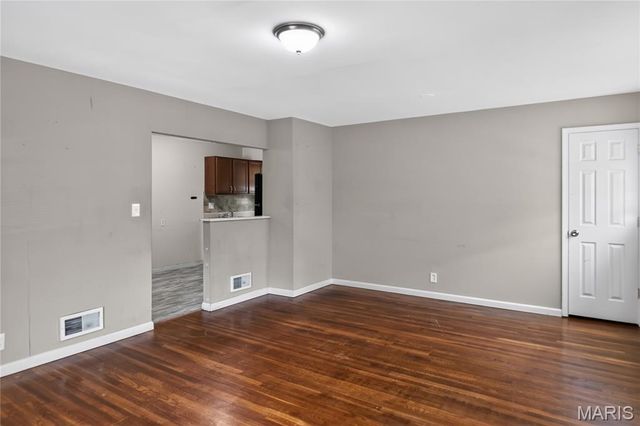 10324 Durness Drive, St Louis, MO 63137