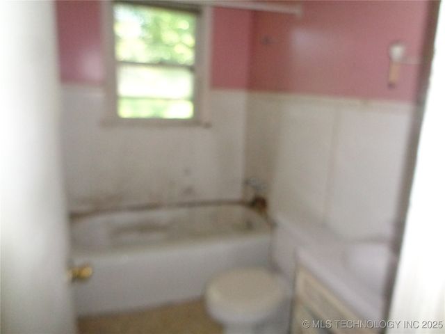 813 N Pawnee Avenue, Dewey, OK 74029