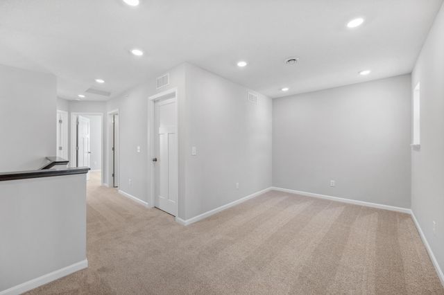 1019 130th Court E, Rosemount, MN 55068