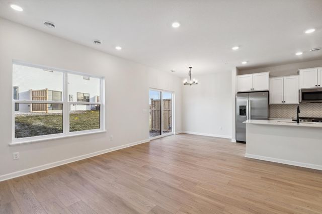 1019 130th Court E, Rosemount, MN 55068