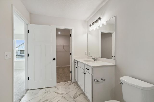 1019 130th Court E, Rosemount, MN 55068