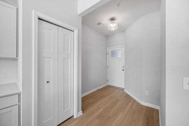 1019 130th Court E, Rosemount, MN 55068