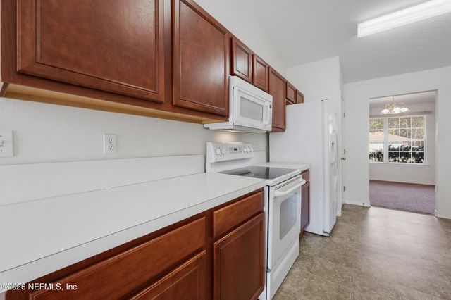 1330 HAWKS CREST Drive, Middleburg, FL 32068