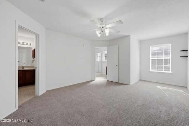 1330 HAWKS CREST Drive, Middleburg, FL 32068