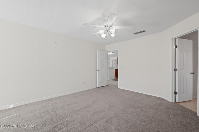 1330 HAWKS CREST Drive, Middleburg, FL 32068